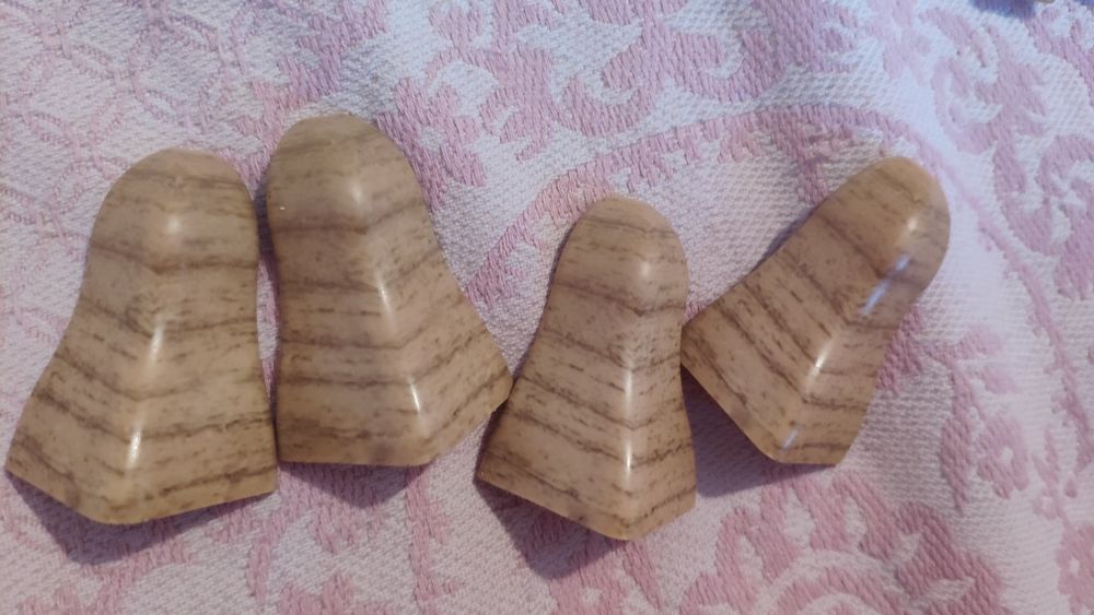 Плинтус напольный ПВХ (Ecoline-158, 2.5 м) цвет Черешня  32,5 метра