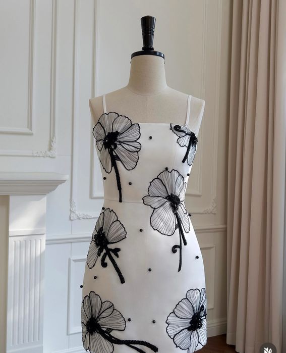 Новое платье ниразу не носили