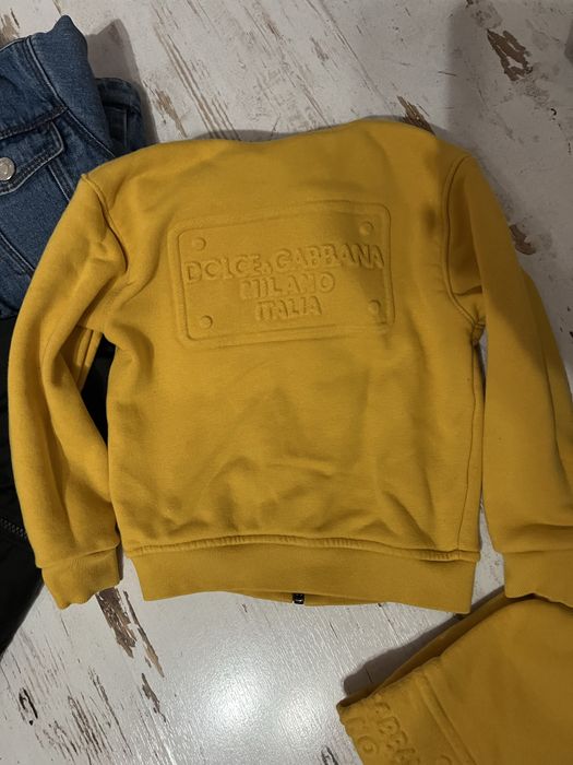 Дрешки за момче Zara,Levis,D&G