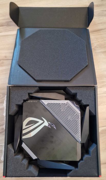 Рутер WiFi ASUS ROG Rapture GT-AXE11000