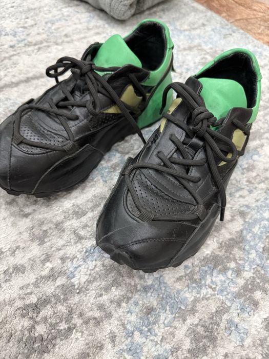 Продам женскую обувь