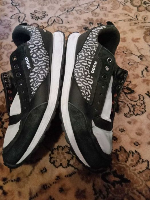 Adidași bărbați Hugo , mărimea 44