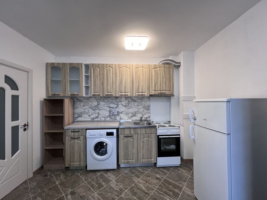 2 стаен апартамент тих, уютен, топъл, в нова сграда, след ремонт.