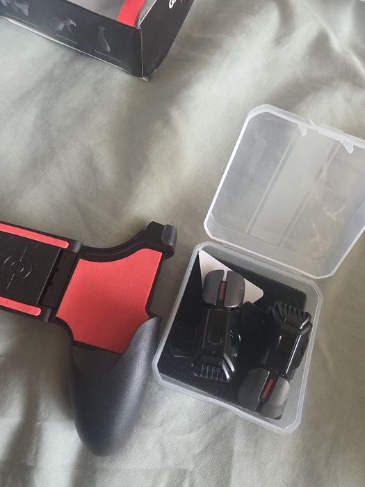 4в1 гейминг контролер за телефон / 4in1 Gaming controller for phone