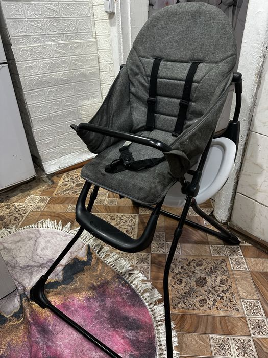 Продам столик складной