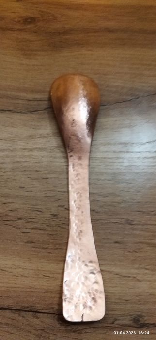 Медная ложка столовый прибор