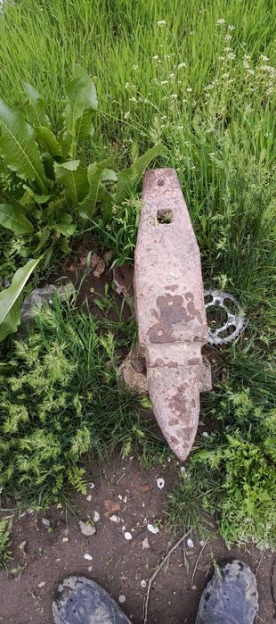 Железная наковальня