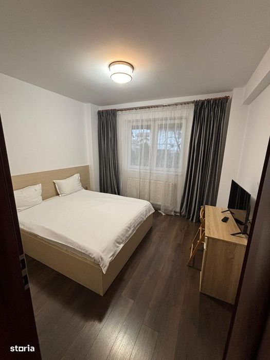 Apartament 3 camere curte proprie cadastrata 280 mp