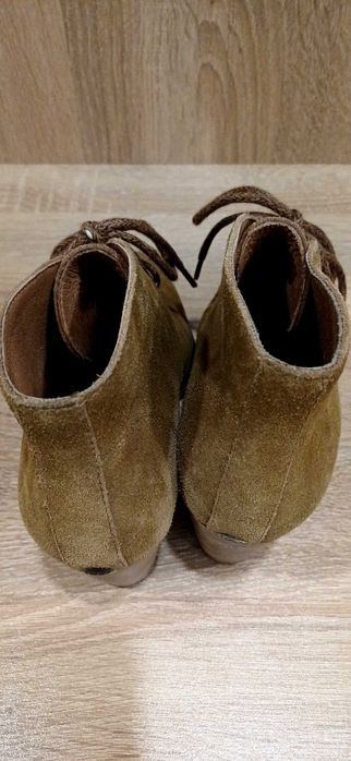 Оригинални дамски боти UGG, размер 37