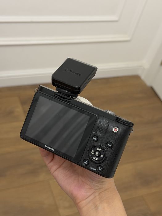 Камера samsung nx1000