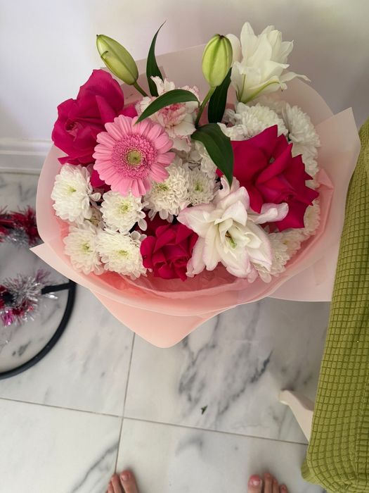 Букет из разных цветов