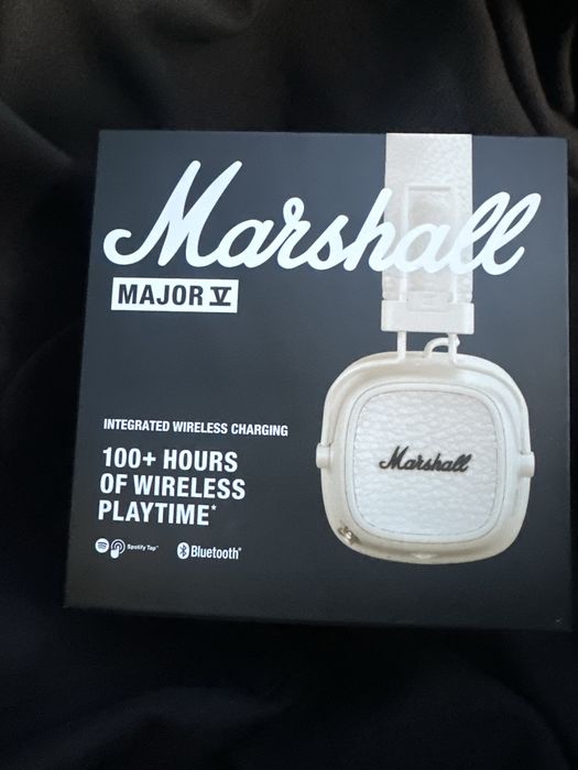Продается наушник  Marshall V5