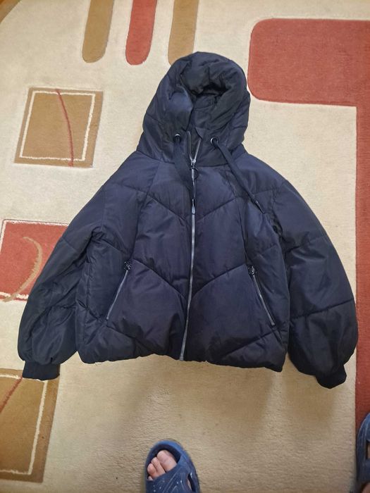 Sacouri si geci dama / Haine personale noi sau putin folosite