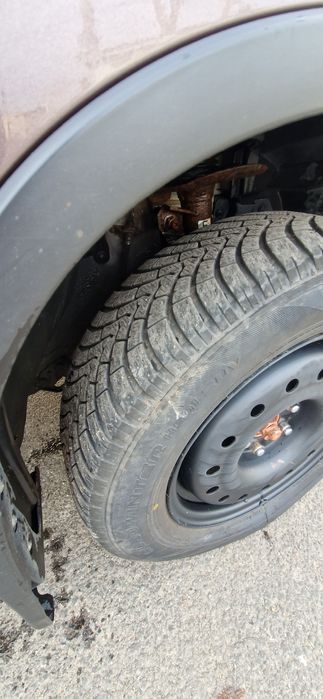 Vând Nissan 4x4 X-trail T31