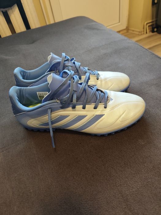 Ghete / adidași fotbal sintetic Adidas mărimea 44