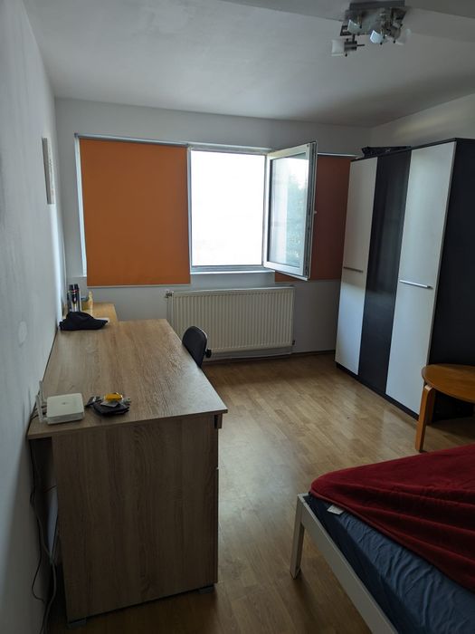 Inchiriez Apartament 2 camere 40 mp