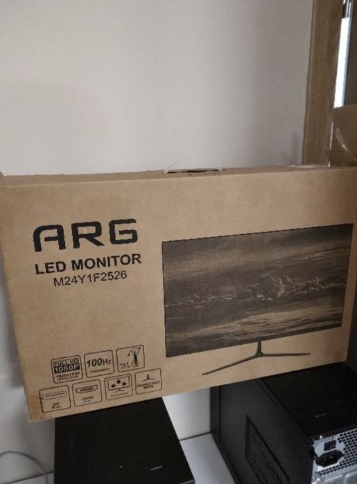 Монитор 24" ARG M24Y1F2526 черный