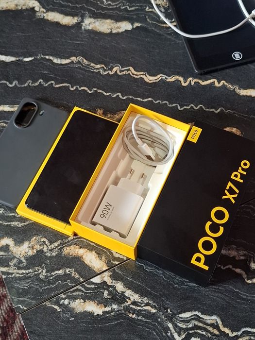 Poco x7 pro 5G  aybi umiman yoq. Yangi xali