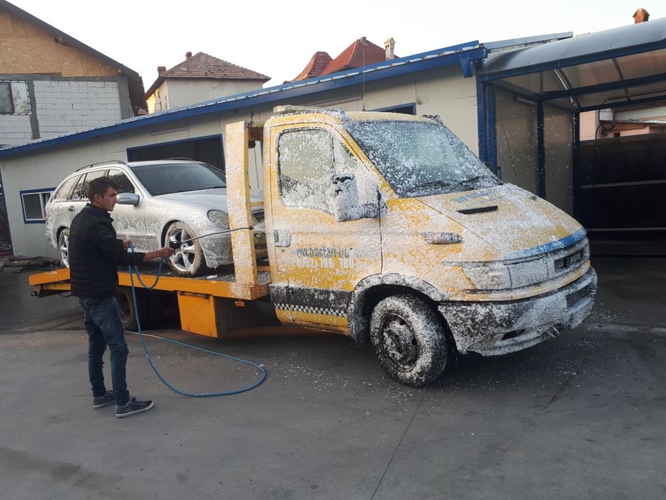 Tractari auto NON STOP  PLATFORMA Curtea de Arges