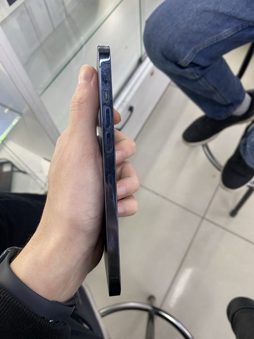 Продаю iPhone 12 PRO MAX 128/85%