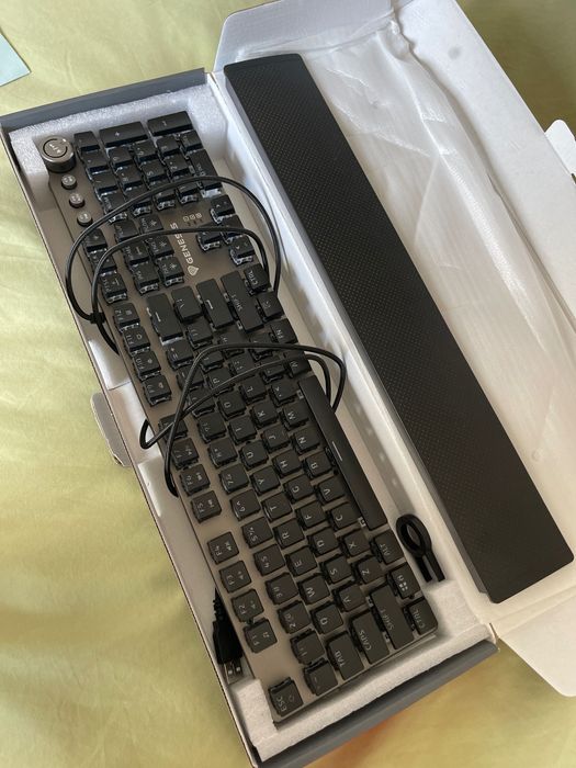 GENESIS Gaming keyboard