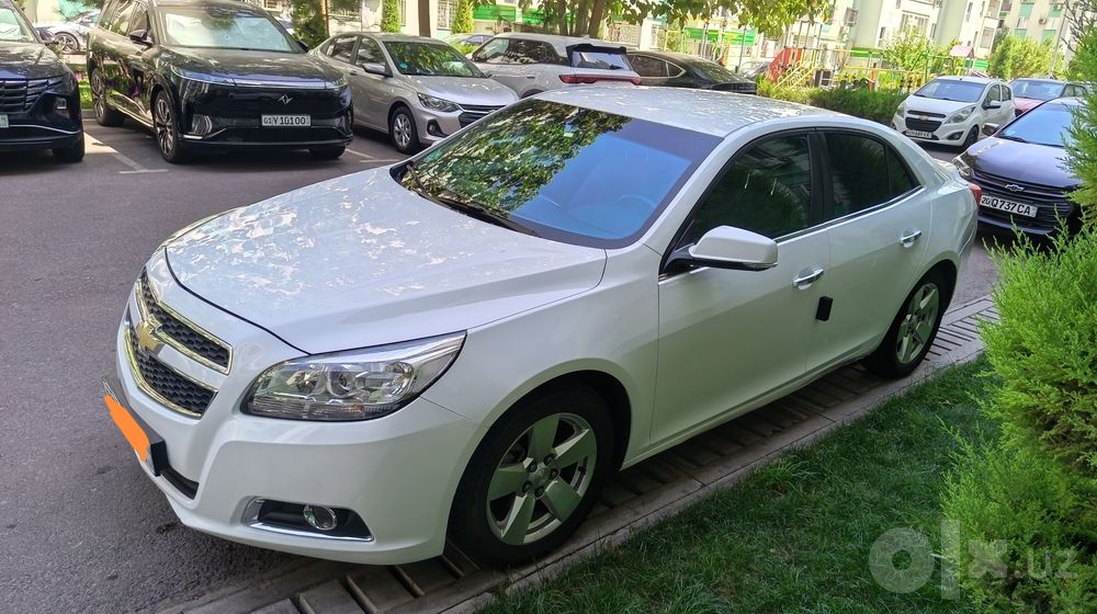 Malibu 1 pozitsiya
2012 yil
160 ming km
Faqat benzinda yurgan kraska y