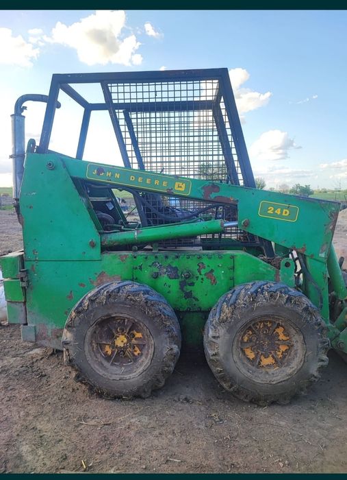Bobcat mini încărcător John deere