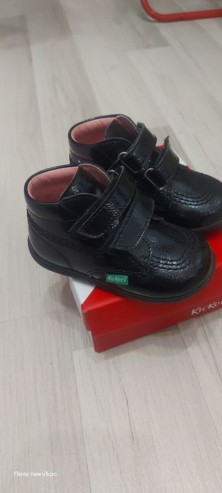 Детски боти KICKERS