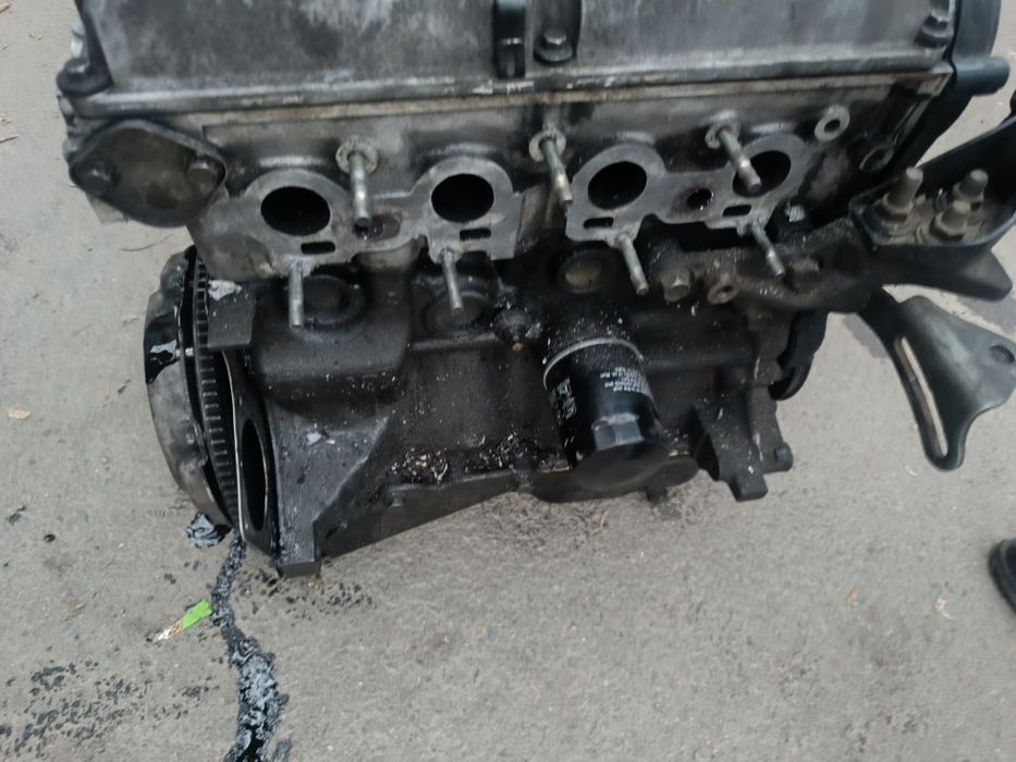 Двигатель Mazda 323