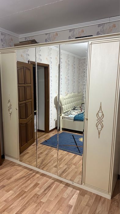 Спальный гарнитур