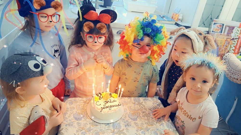 Услуги няни на дому.