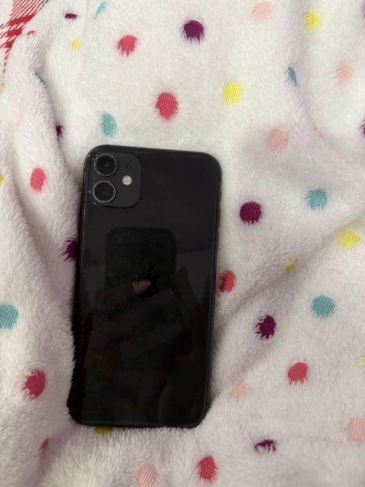 Iphone 11 телефон