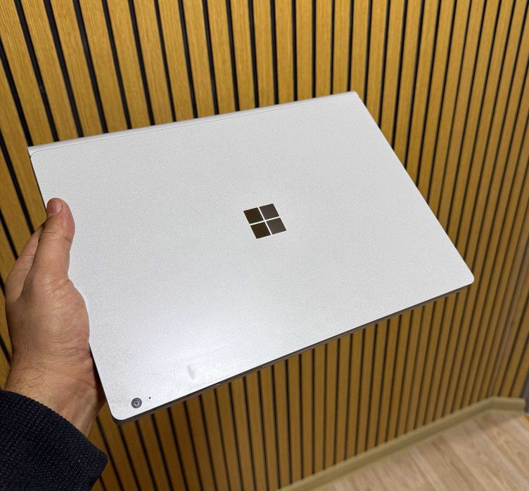 Microsoft Surface Book 3  14"3K IPS  i7 1065G7 16/256GB/1650 Max-Q 4GB
