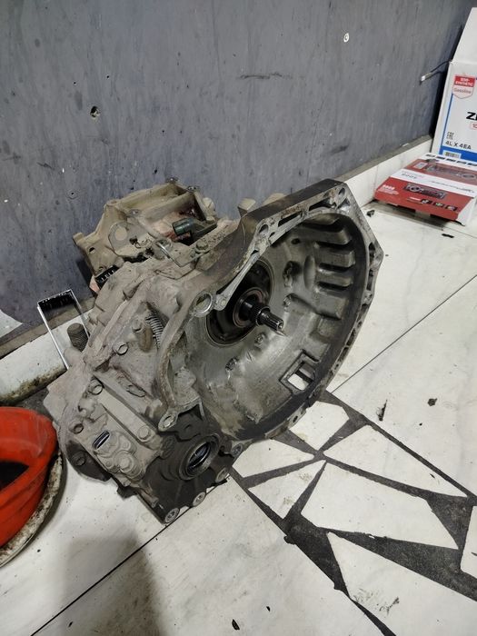1.6 автамат каробка нерабочи