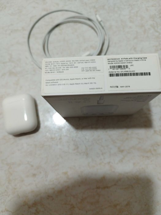 Наушники оригинал AirPods A2032