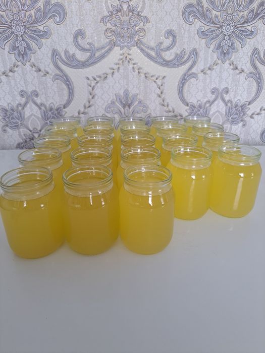 Қаздың майы сатылады.