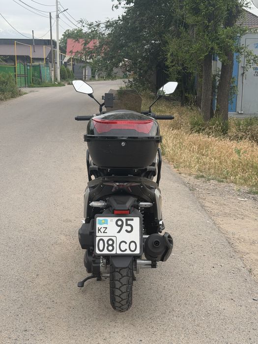 Мопед Скутер ADV