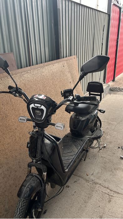 Скутер ск8 сост идеал