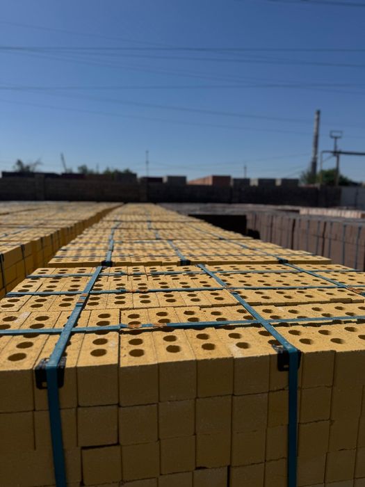 Облицовачный кирпич 68т.г