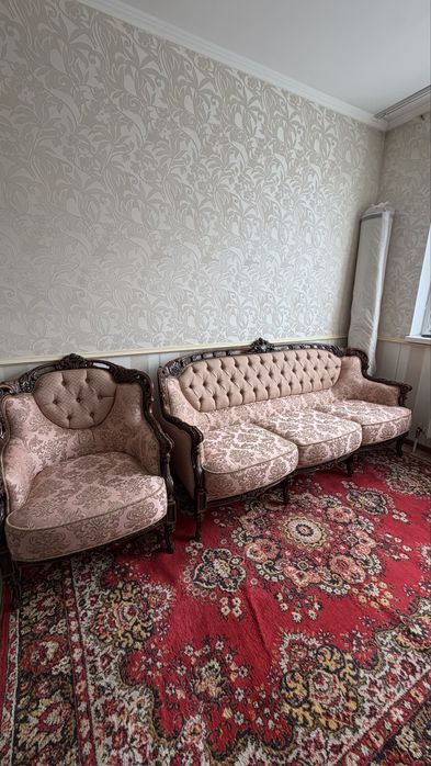 Продаем диван и 2 кресло