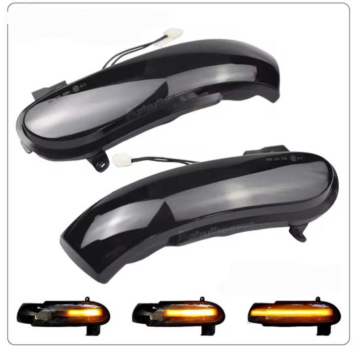 Динамични бягащи мигачи за огледалата Мерцедес Mercedes R171 W171 SL