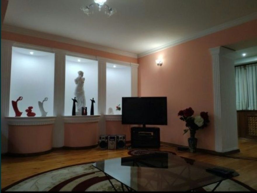 Уютная квартира сдаётся в аренду! Ц1 Бибигон!