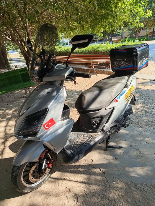 Сузуки сотилади.150куб