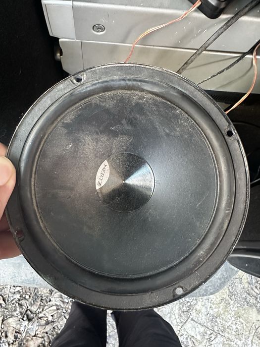 Радио, тонколони hertz,усилвател терминатор