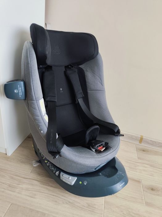 Столче за кола Swandoo - Marie 3, i-Size, 40-105 cm, Chia Black