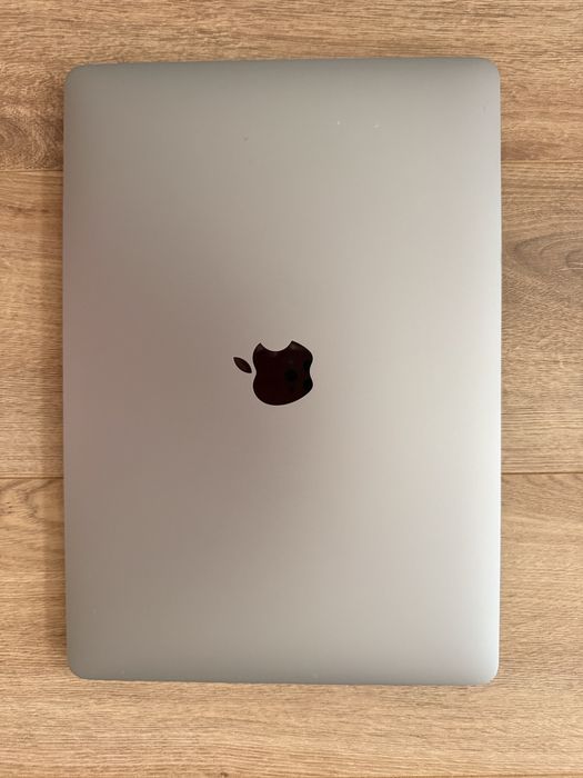MacBook Air 13” Retina 2020, Intel i3, 8GB RAM, 256GB SSD