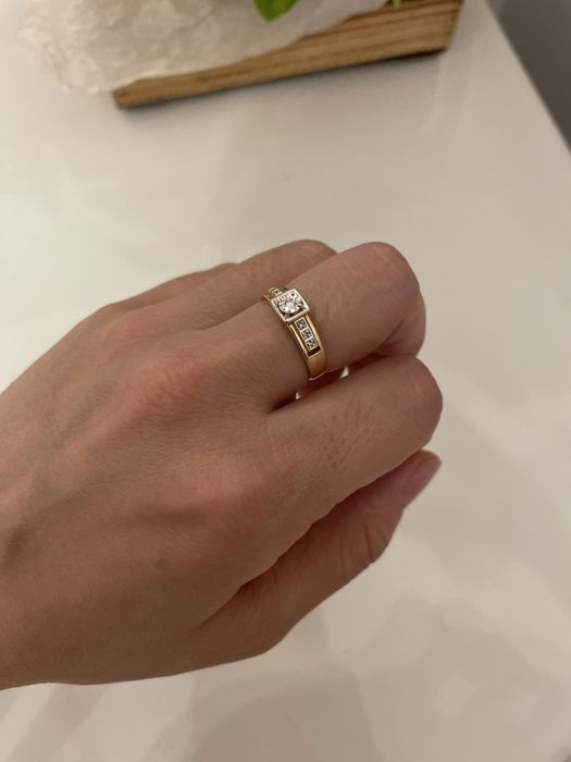 Кольцо SOKOLOV классика, размер 16.5 вес 2.05 г золото, бриллиант