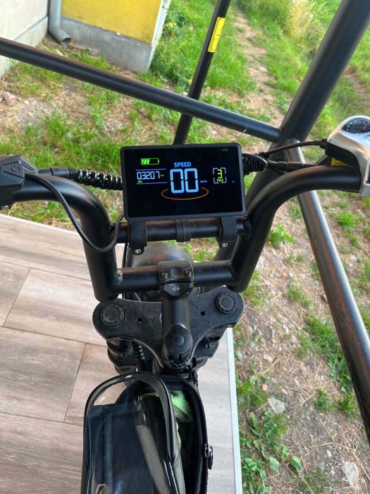 Bicicletă electrică V20 Pro – Stare foarte bună