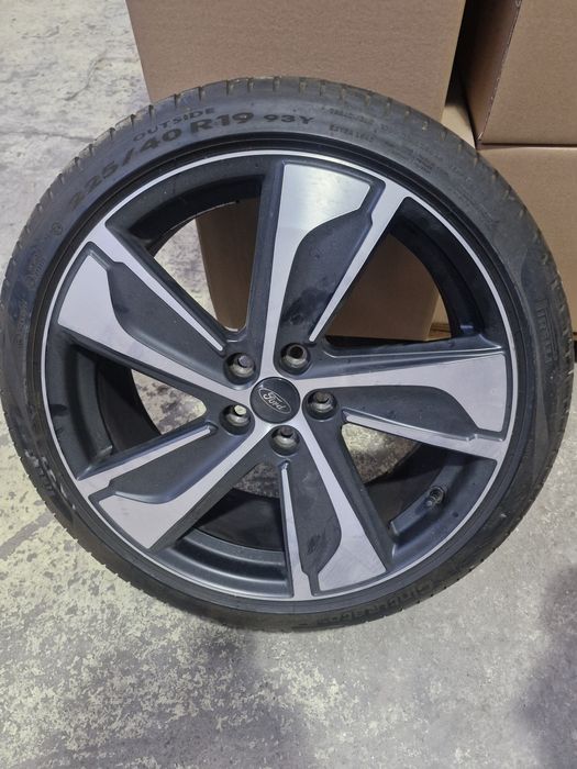 Vând jante aliaj originale Ford Puma