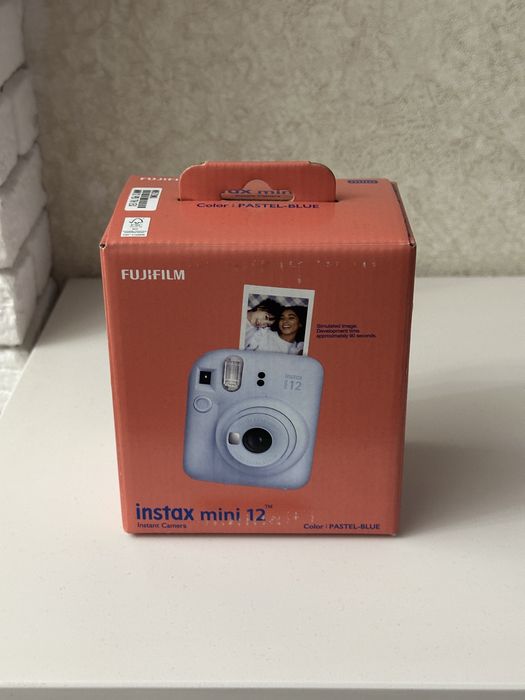 Fujifilm Instax Mini 12 новый